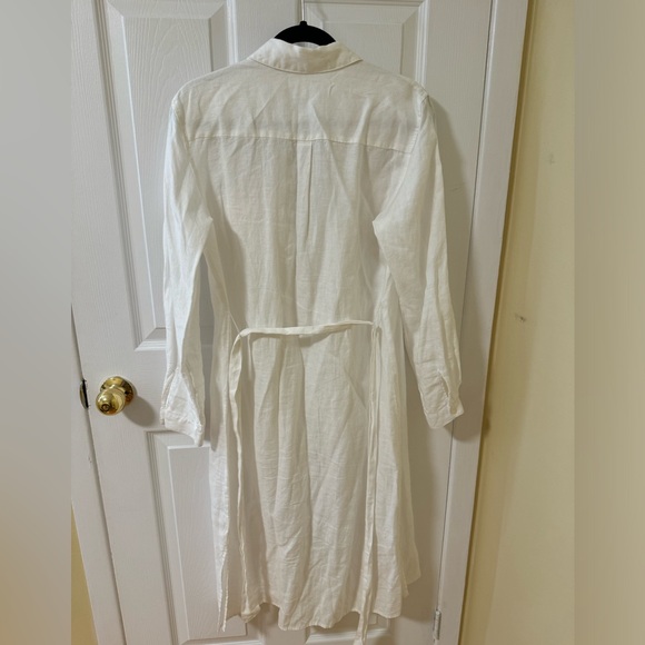 Button down shirt : chemise blanche à bouton - Picture 2 of 3